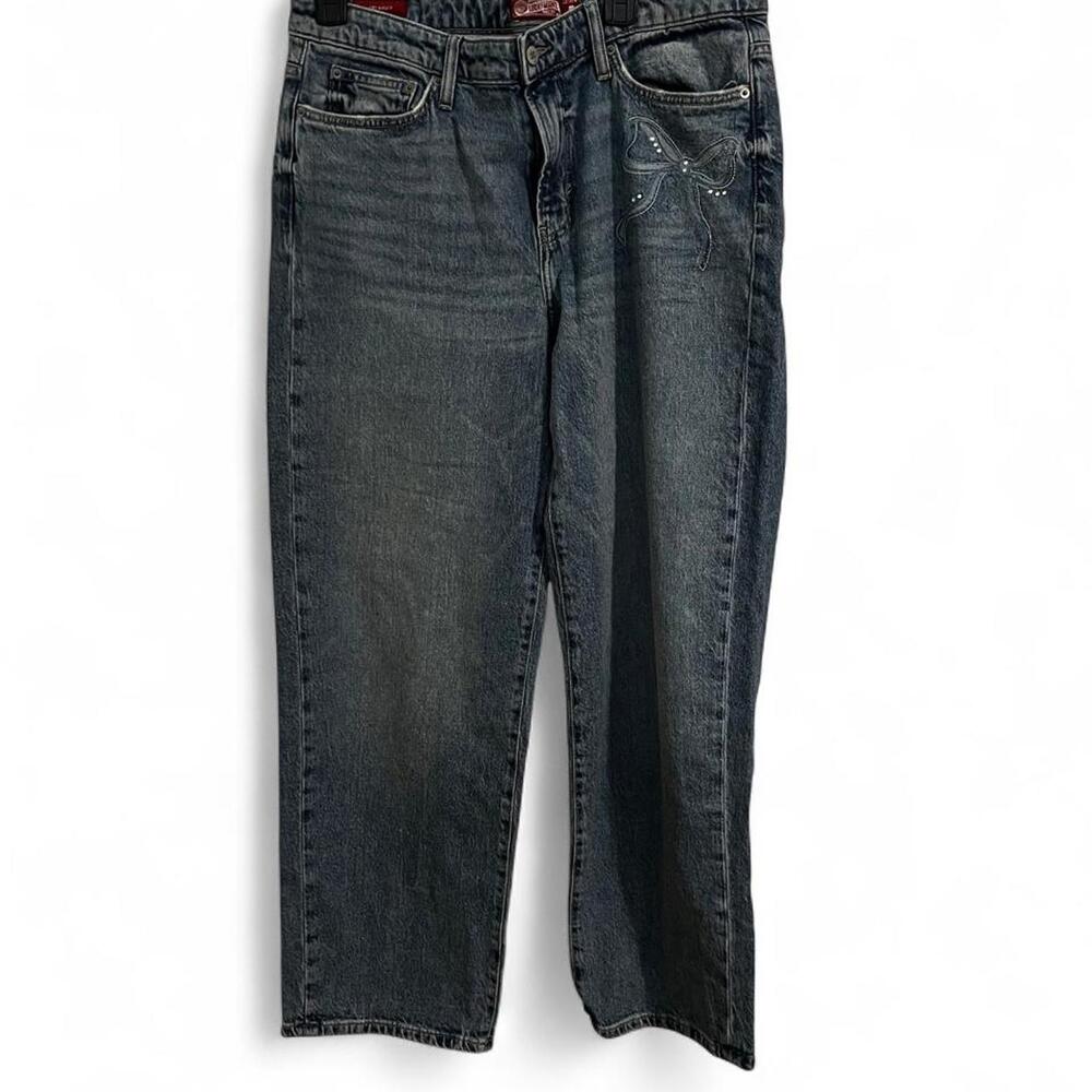 Lucky Brand - Women’s “The Baggy” denim with bow embellishment, size 12/31